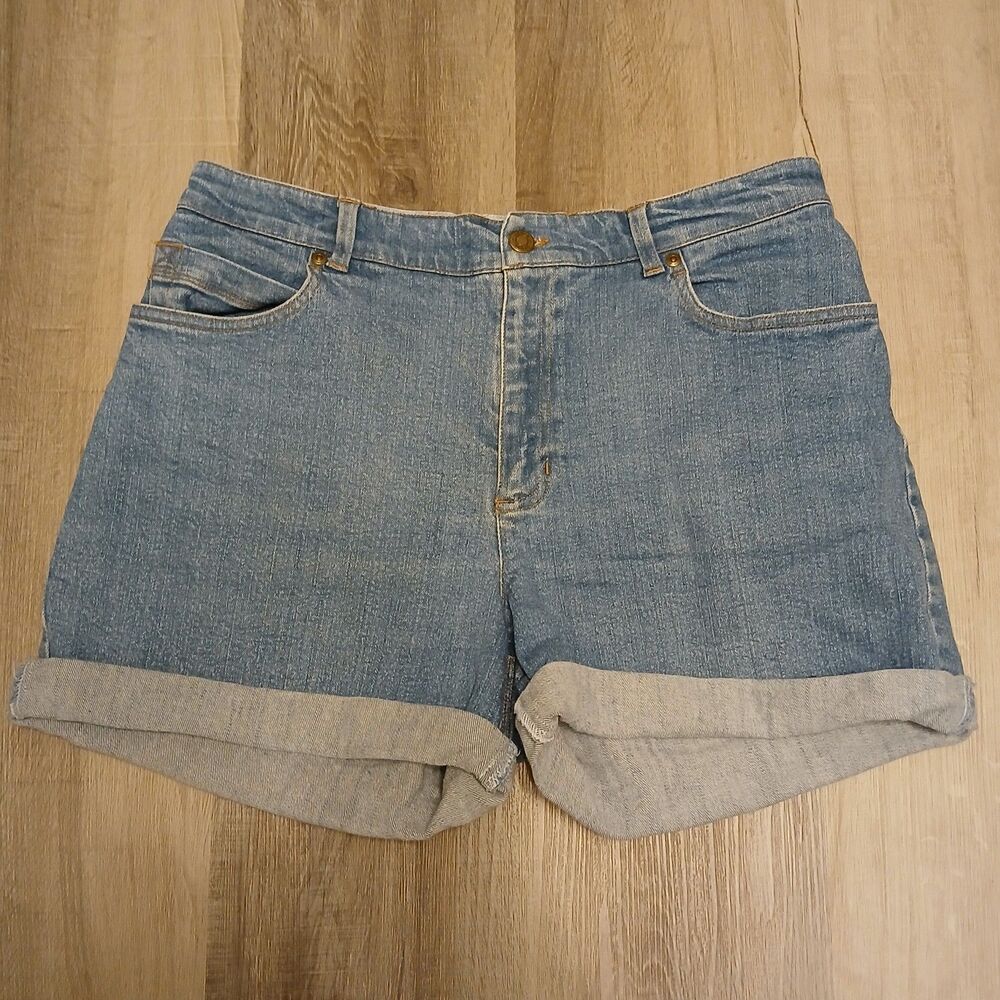 Jones Sport Stretch Denim Cuff Shorts - Blue Medium Wash - Women's Size 8